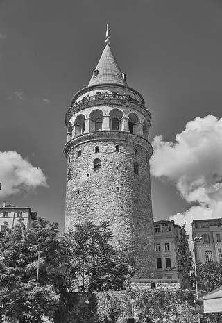Istanbul    |   30  /  34    | 
